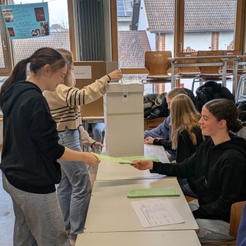 G4 Juniorwahl 25