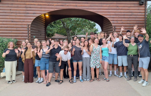 Schülergruppe in Taizé